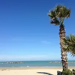 Gabbiano 3* Porto San Giorgio