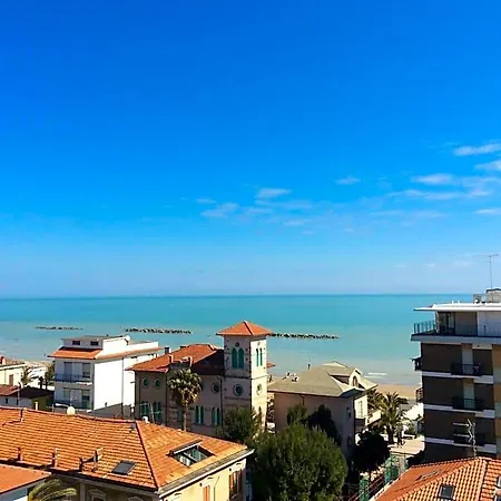 Gabbiano Hotel 3*