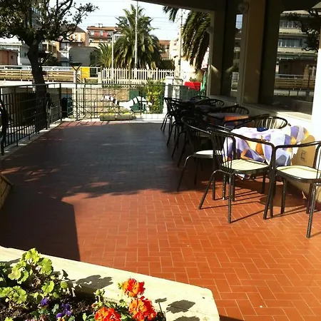Gabbiano Hotell Porto San Giorgio